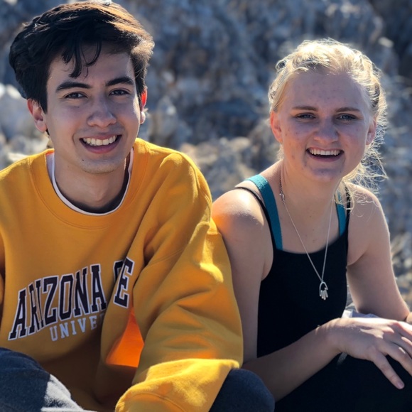 Meet the Posher - Picture 3 of 3